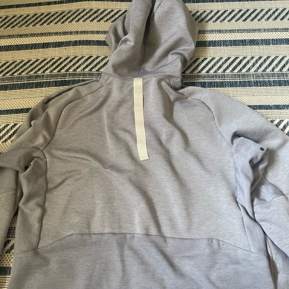 lululemon athletica Gray Sweatshirt Versatile Crew Neck - Picture 3 of 3